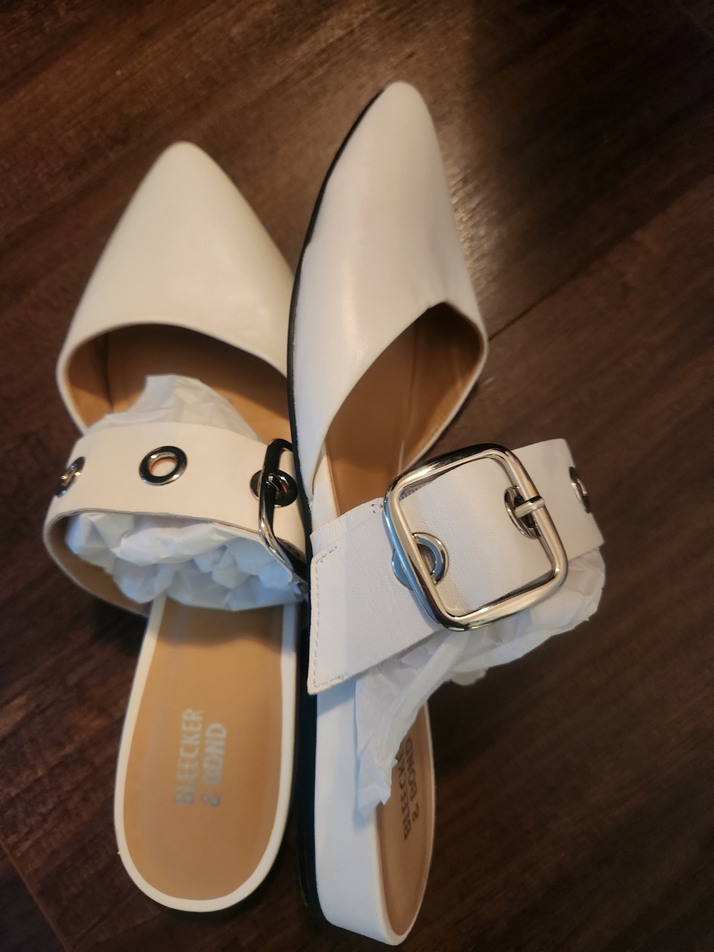 White Pointed Buckle Mule